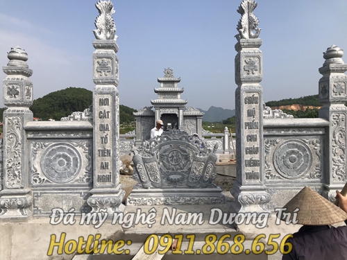 Khuôn viên lăng mộ đá tại gia viễn Ninh Bình