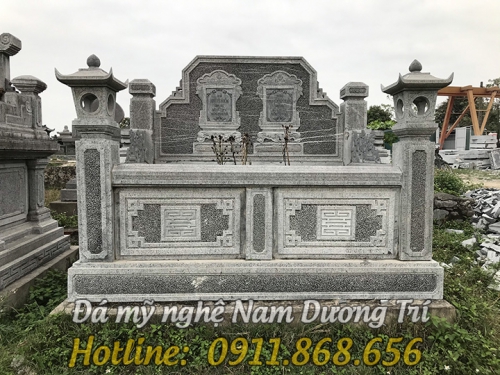 Mộ đá xanh đen tại Ninh Bình