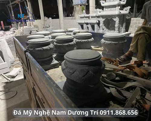 CHÂN TẢNG ĐÁ