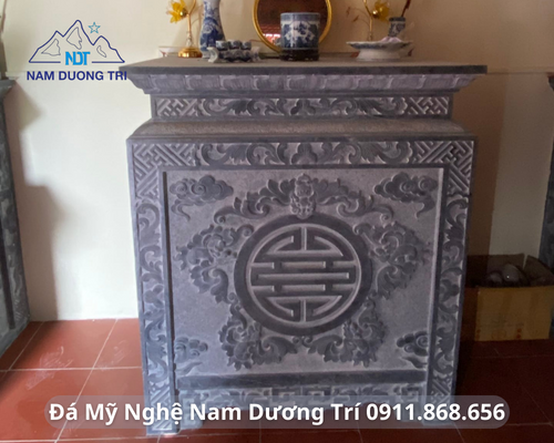BÀN THỜ ĐÁ