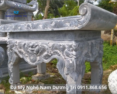 BÀN THỜ ĐÁ