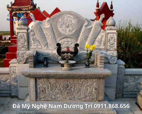 BÀN THỜ ĐÁ