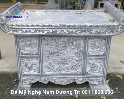 BÀN THỜ ĐÁ
