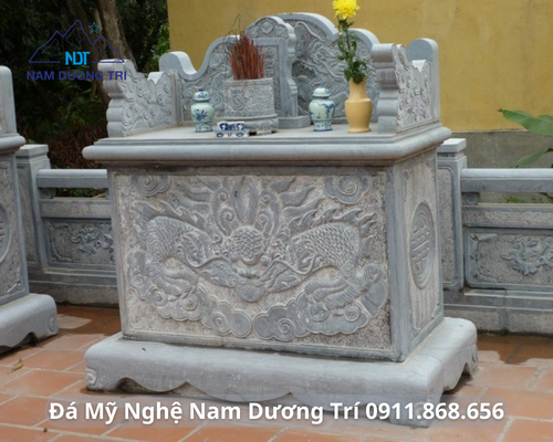 BÀN THỜ ĐÁ