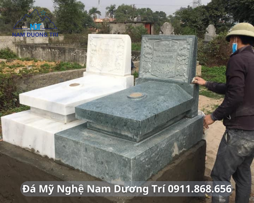 MỘ XANH RÊU