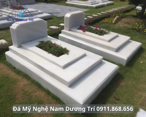 MỘ TAM CẤP