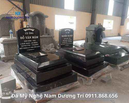 MỘ TAM CẤP