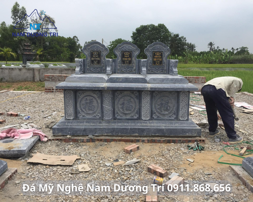 MỘ ĐÔI
