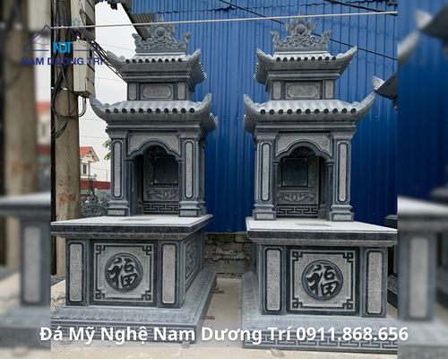 MỘ HAI MÁI