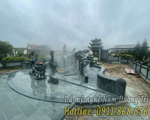 KHU LĂNG MỘ ĐÁ ĐẸP
